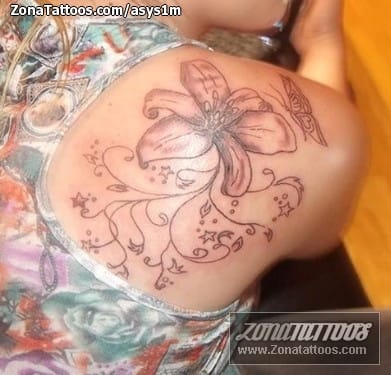 Tattoo photo Flowers, Shoulder