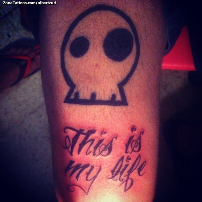 Foto de tatuaje Letras, Calaveras