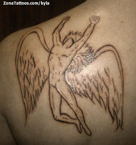 Foto de tatuaje Logos, Ángeles, Omóplato