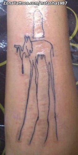 Foto de tatuaje Dalí, Elefantes