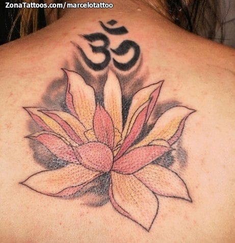 Foto de tatuaje Flores, Lotos, Espalda