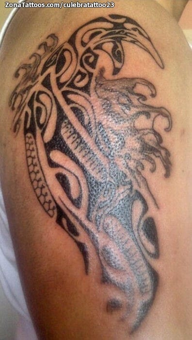 Tattoo of Maori, Dolphins, Arm
