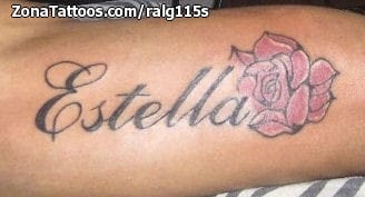 Foto de tatuaje Rosas, Flores, Nombres