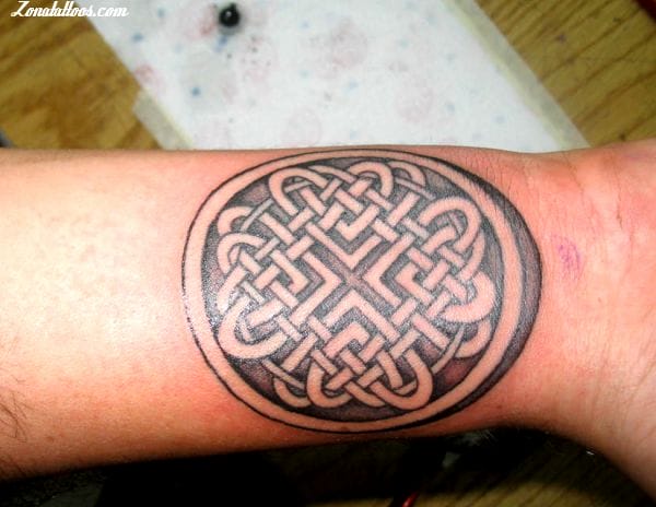 Tattoo photo Celtic, Knots