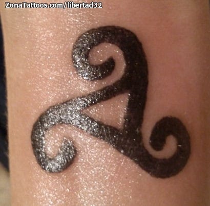 Tattoo photo Symbols, Triskelion, Celtic