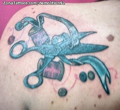 Tattoo photo Scissors, Needlework, Shoulder