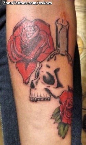 Tattoo photo Flowers, Skulls, Roses