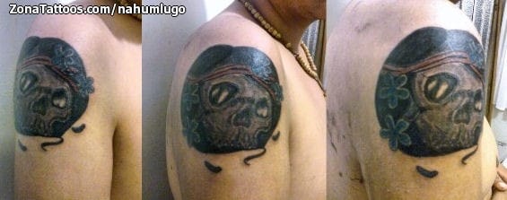 Tattoo photo Skulls, Shoulder