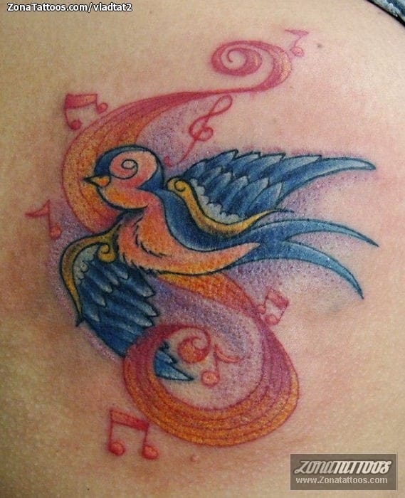 Foto de tatuaje Golondrinas, Aves, Notas Musicales