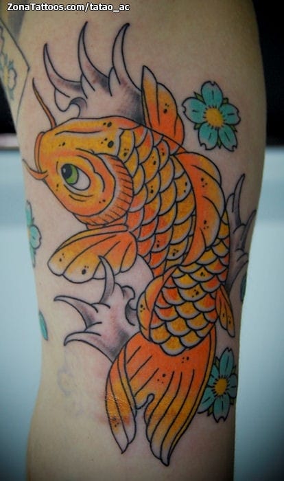 Foto de tatuaje Koi, Peces, Flores