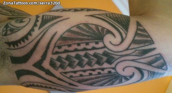 Tattoo photo Maori, Arm