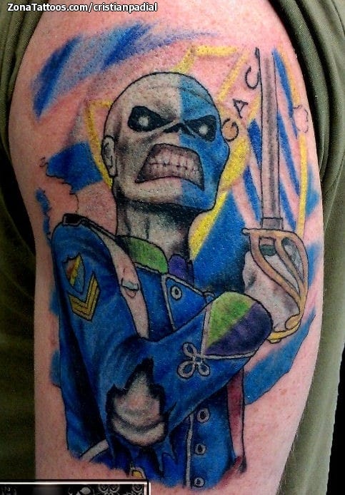 Foto de tatuaje Calaveras, Militares, Brazo