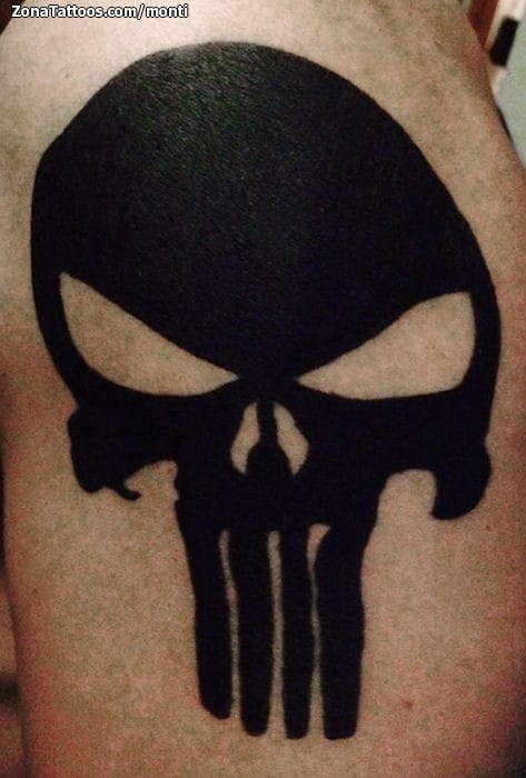 Tattoo of The Punisher, Skulls