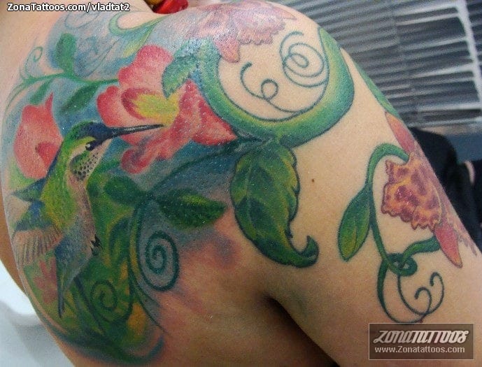 Foto de tatuaje Aves, Flores, Hojas