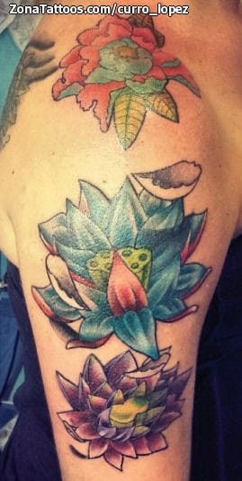 Foto de tatuaje Lotos, Flores, Brazo