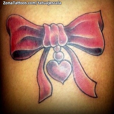 Foto de tatuaje Lazos, Corazones