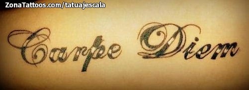 Foto de tatuaje Letras, Frases, Carpe Diem