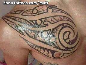 Tattoo photo Maori, Chest