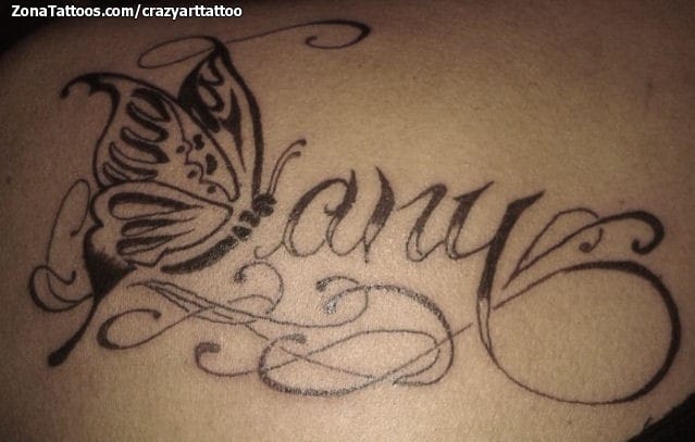 Foto de tatuaje Letras, Mariposas, Filigranas