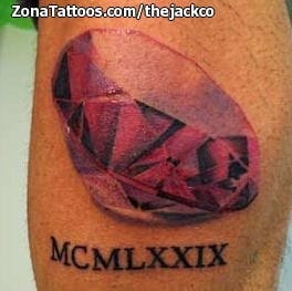 Tattoo photo Diamods, Roman numerals