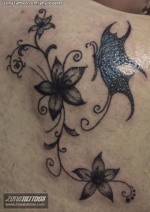 Foto de tatuaje Mariposas, Flores, Filigranas