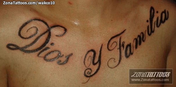 Foto de tatuaje Letras, Pecho