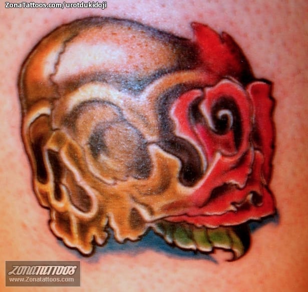 Foto de tatuaje Calaveras, Rosas