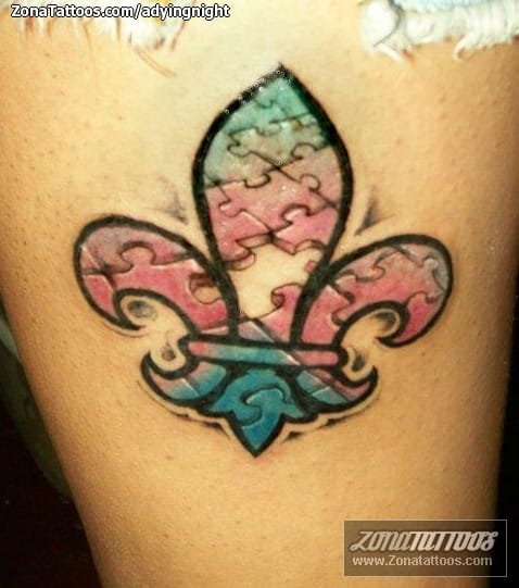 Foto de tatuaje Puzzles, Flor De Lis