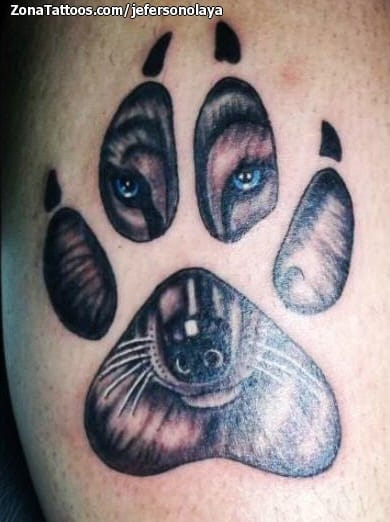 Tattoo photo Footprints, Wolfs, Animals