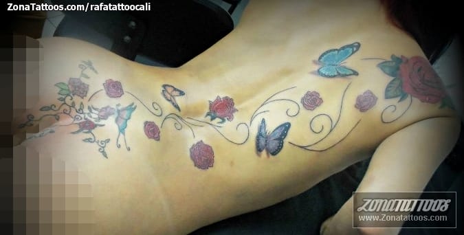 Foto de tatuaje Flores, Mariposas, Espalda