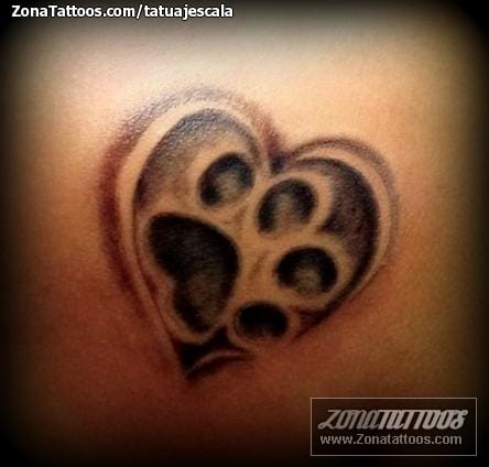 Tattoo photo Footprints, Hearts