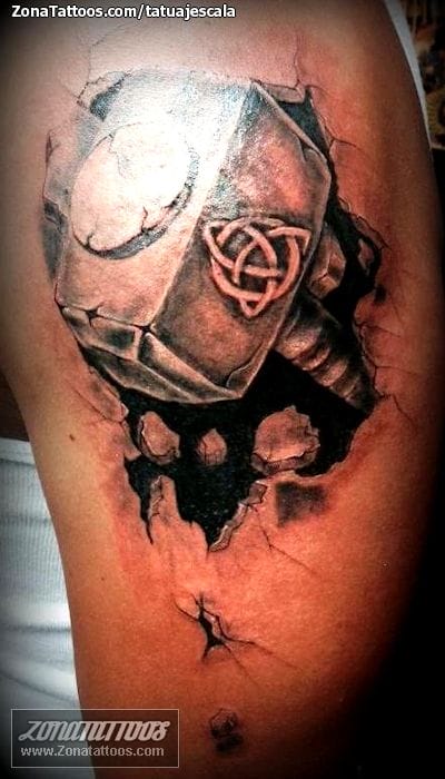 Foto de tatuaje Thor, Martillos, Triquetas