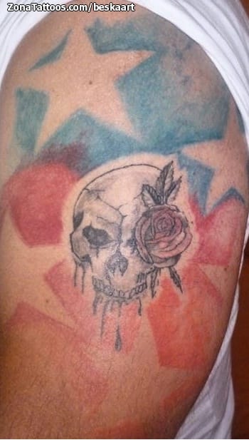 Foto de tatuaje Calaveras, Rosas, Estrellas