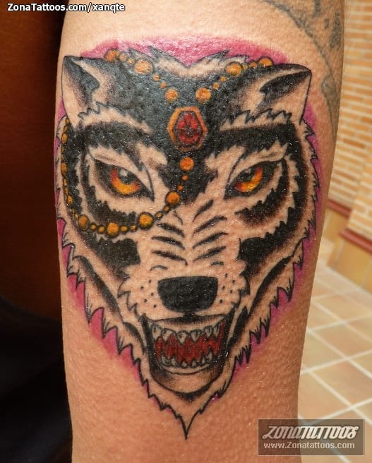 Tattoo photo Wolfs, Jewels, Animals