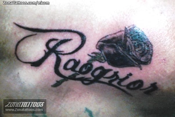 Foto de tatuaje Rosas, Letras