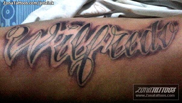 Foto de tatuaje Nombres, Letras