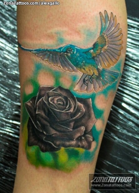 Foto de tatuaje Aves, Animales, Rosas