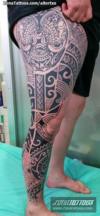 Tattoo photo Maori, Leg