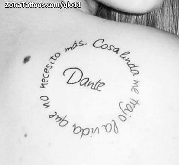 Foto de tatuaje Letras, Frases, Omóplato