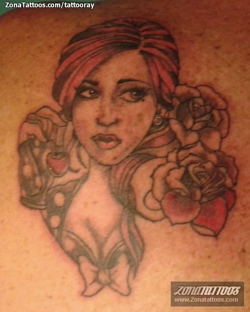 Foto de tatuaje Rostros, Rosas, Flores