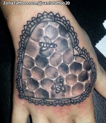 Foto de tatuaje Corazones, Abejas, Insectos