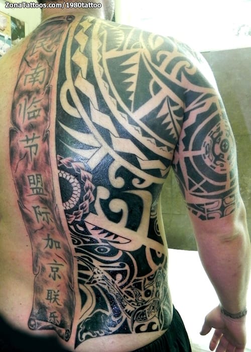 Tattoo photo Back, Maori