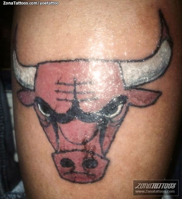 50+ Meaningful Bull Skull Tattoo Designs | Art and Design