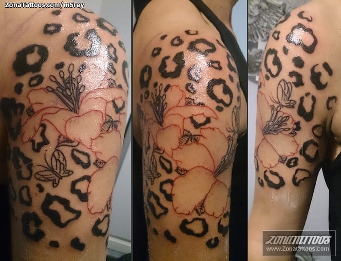 Foto de tatuaje Flores, Manchas, Hombro