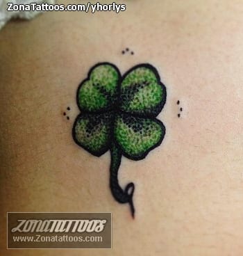 Tattoo photo Clovers, Pointillism, Tiny