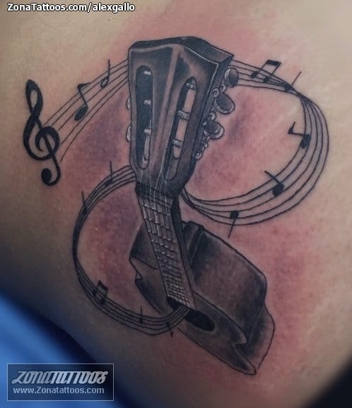 Tatuaje de Guitarras, Muslo, Partituras