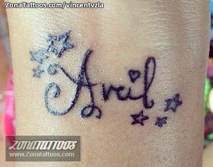 Foto de tatuaje Abril, Nombres, Letras