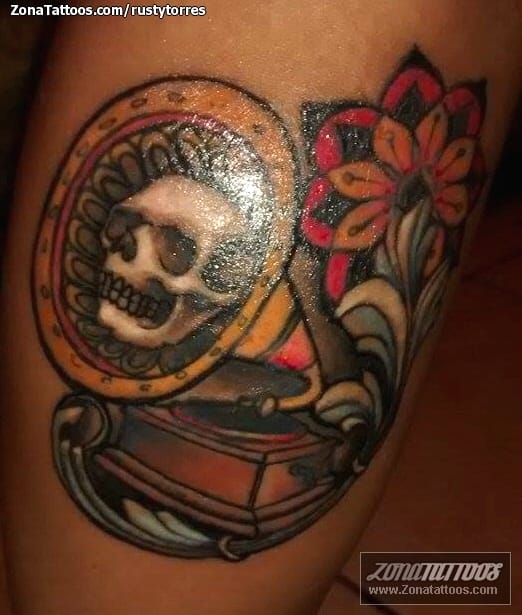 Tattoo photo Gramophones, Skulls, New School