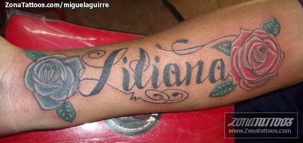 Foto de tatuaje Nombres, Letras, Rosas