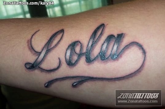 Foto de tatuaje Lola, Nombres, Letras